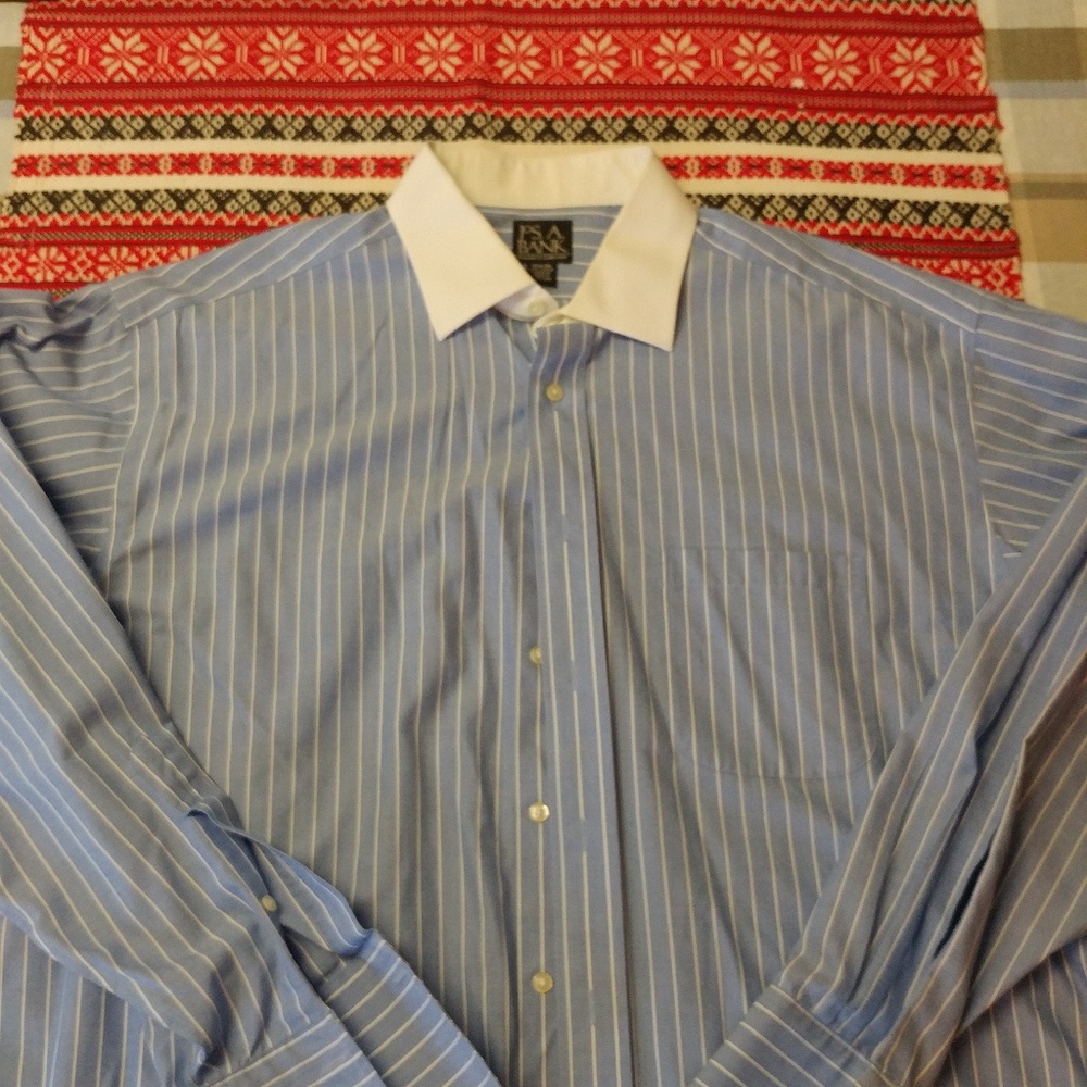 2 Jos A Bank Traveler Dress Shirts w/ French Cuffs